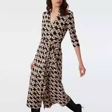 DIANE VON FURSTENBERG V