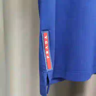 PRADA T