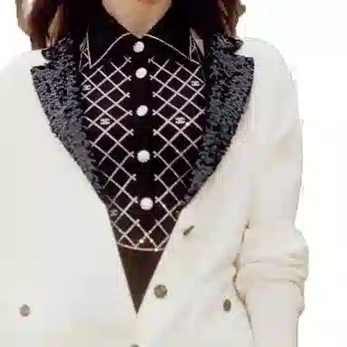 CHANEL 23