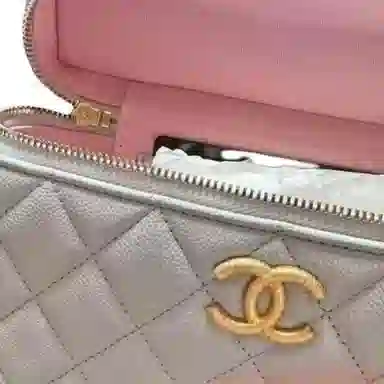 CHANEL 25P