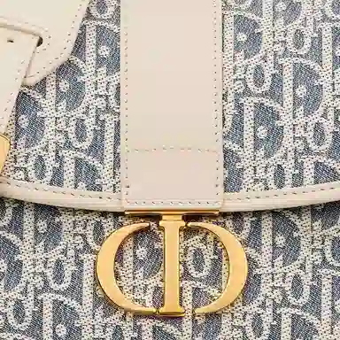 DIOR 30 MontaigneOBLIQUE