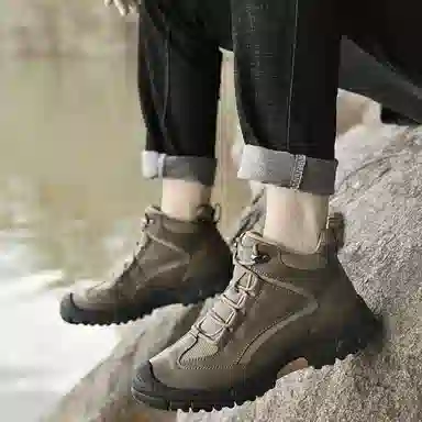 公牛氏邸 牛皮革 保暖耐磨 厚底防滑 工装休闲 中筒 户外靴