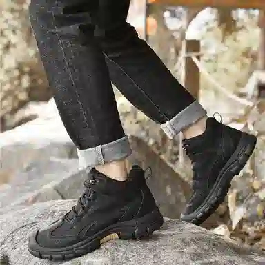 公牛氏邸 牛皮革 保暖耐磨 厚底防滑 工装休闲 中筒 户外靴