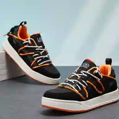 Lee
