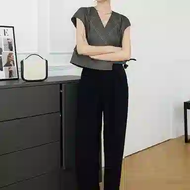 美洋 纯色西装领一粒扣短款无袖马甲 女款 气质灰