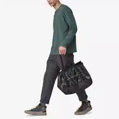 patagonia Men's Long-Sleeved Daily Henley T