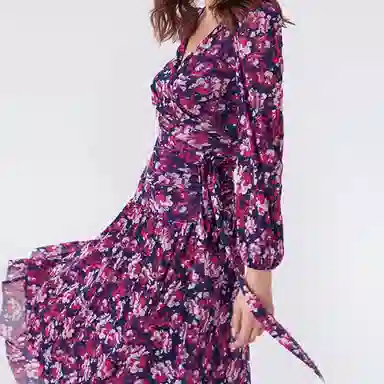 DIANE VON FURSTENBERG V