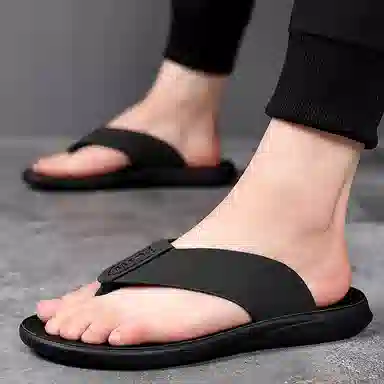 木林森 皮革 百搭时尚 人字拖鞋 男款 黑色