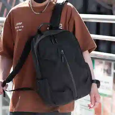 艾妮兔 情侣商务通勤办公休闲双肩包潮流简约电脑背包旅行包 牛津布 男女同款