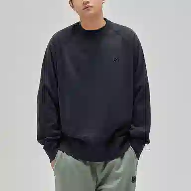 UNDEFEATED FW23