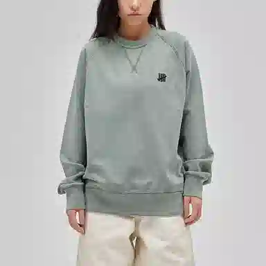UNDEFEATED FW23