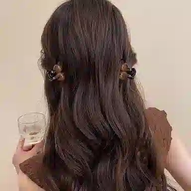 贯古今 美拉德樱桃小号抓夹高马尾精致高级感刘海侧边碎 发夹 女款