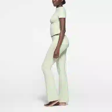 SKIMS Cotton Jersey T-Shirt Pistachio