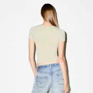 SKIMS Soft Smoothing Padded T-Shirt