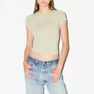 SKIMS Soft Smoothing Padded T-Shirt