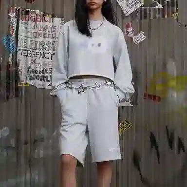 GOOD BAI GOODEES crop