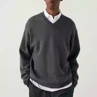 UNIQLO x Clare Waight Keller C FW24 V