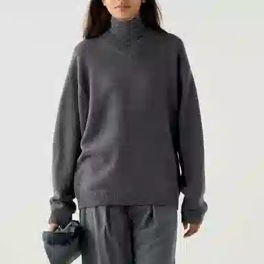 UNIQLO x Clare Waight Keller C FW24 V