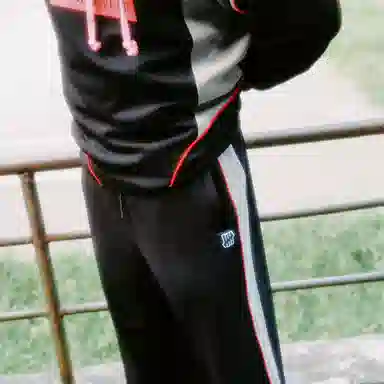 UNDEFEATED FW25 LogoT