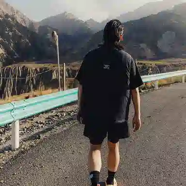 UNDEFEATED SPORT FW25