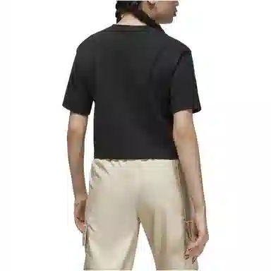 Jordan EssentialsBoxy LogoT