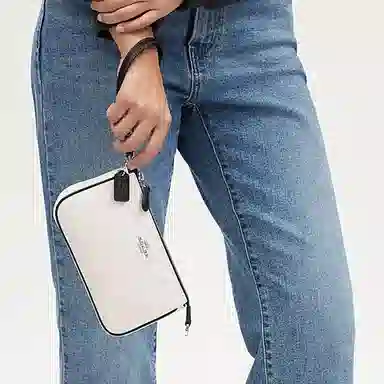 COACH Nolita 19 White