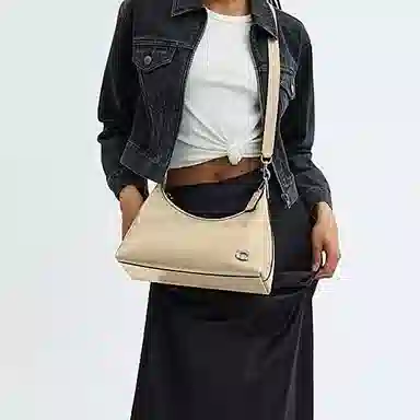 COACH Juliet 30 Ivory