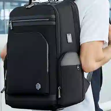 北极猎人旅行时尚背包大容量 尼龙拼超纤 男款 背包双肩包 多色 大号