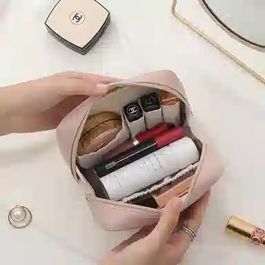 乐活旅行 手拿化妆包 多规格分区有序收纳 皮革防水耐脏 女款 多色