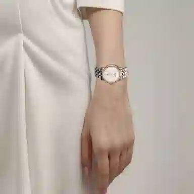 TISSOT 50 30mm T122.207.22.031.01