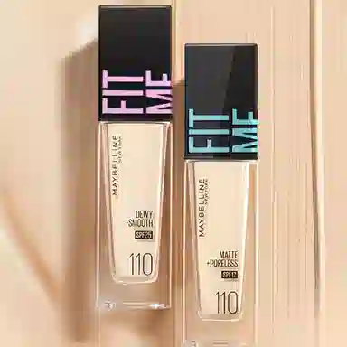 美宝莲 柔雾粉底液粉饼彩妆套装 易上色 两件套