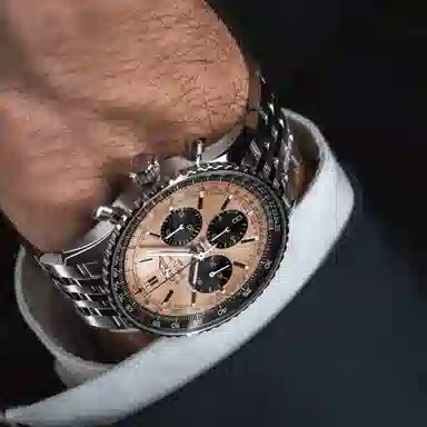Breitling Navitimer