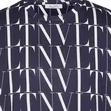 Valentino FW22 LogoT