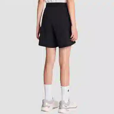 DESCENTE TRAINING logo