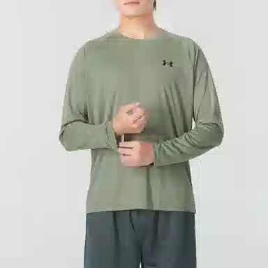Under Armour T