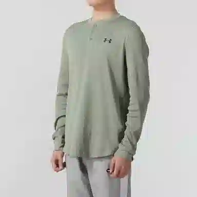 Under Armour T