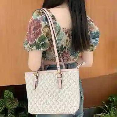 Lanbaofan MK Tote Bag