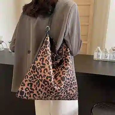 Miss Angel Fashion Shoulder Bag Brown