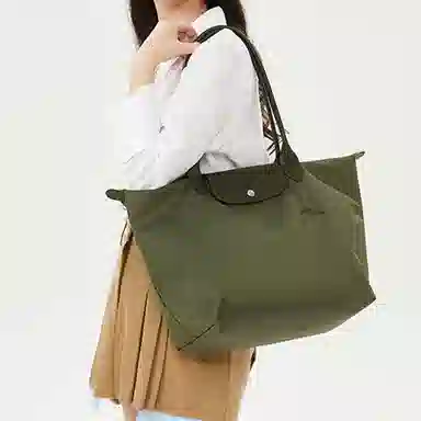 LONGCHAMP Le Pliage Green 31 Tote