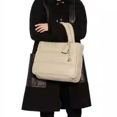 COACH Pillow 37 Ivory