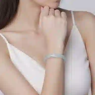 周大生 天空之境素玉素圈小众新中式透蓝镯子闺蜜 玉髓 手镯 女款