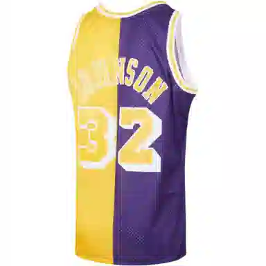 Mitchell Ness 32