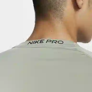 Nike Pro Dri-FIT Long Sleeve