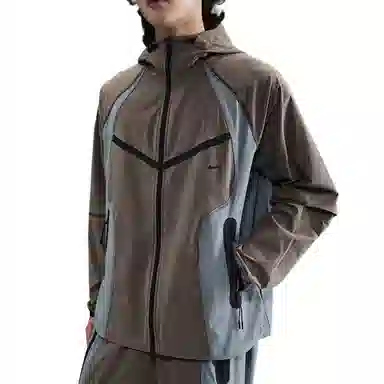 Nike Windrunner Tech Dri-FIT