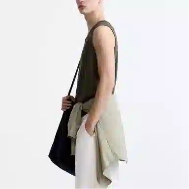 ZARA T