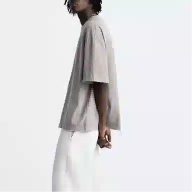 ZARA T