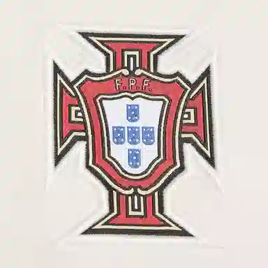 Nike Portugal Travel logo