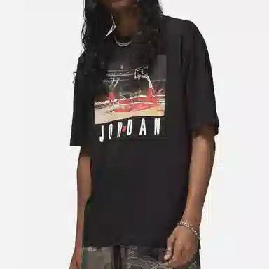 Jordan BrandUNDEFEATED T