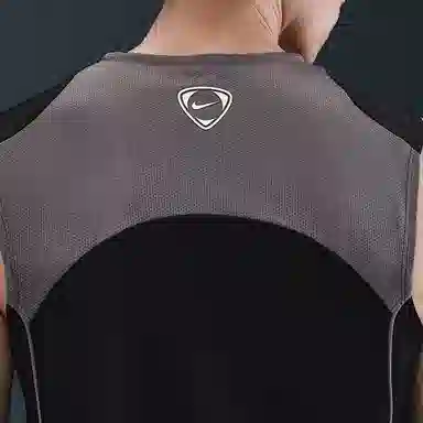 Nike Dri-Fit SS25 Total 90 logo