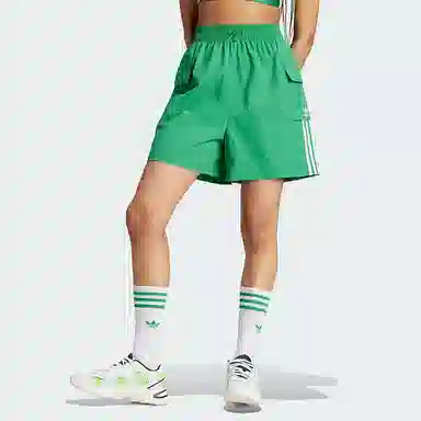 adidas originals ADICOLOR CARGO SHORTS logo